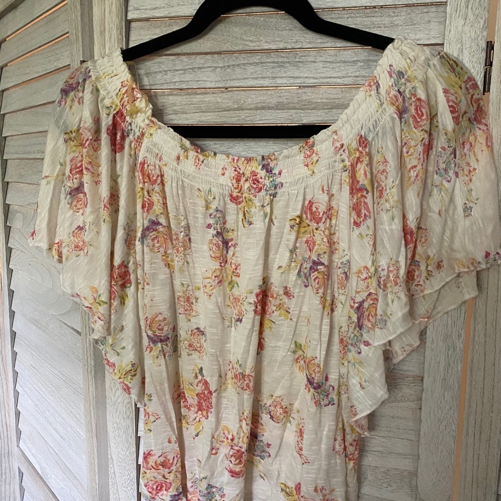 Summer top.